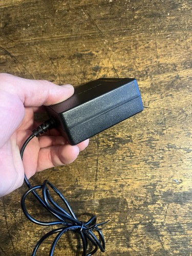 Theragun charger ea1046sar - charger,